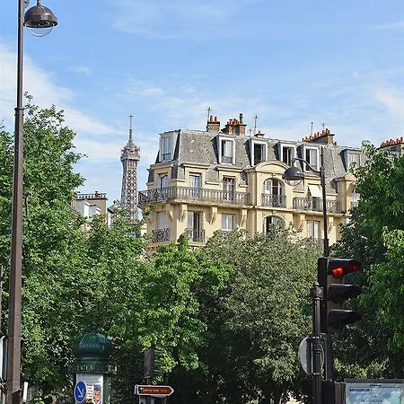 Baldi By Magna Arbor 3* Paris