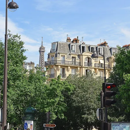 Baldi By Magna Arbor Paris