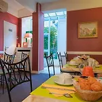 Hotel Baldi By Magna Arbor 3*